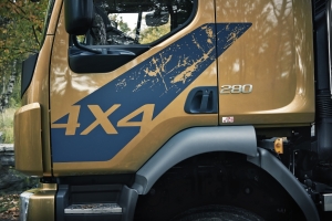 3. Volvo FL with 4x4