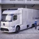 Daimler starts limited production of Urban eTruck